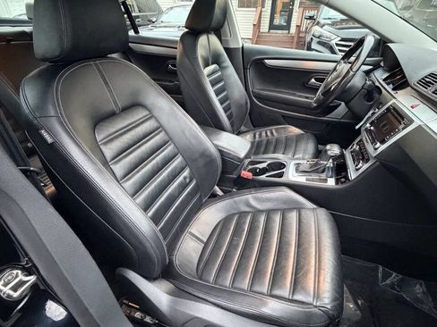 Used 2010 Volkswagen CC Luxury image 19