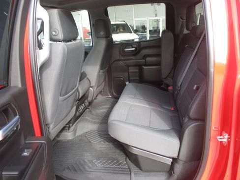 Used 2020 Chevrolet Silverado 1500 LT w/ Texas Edition image 5