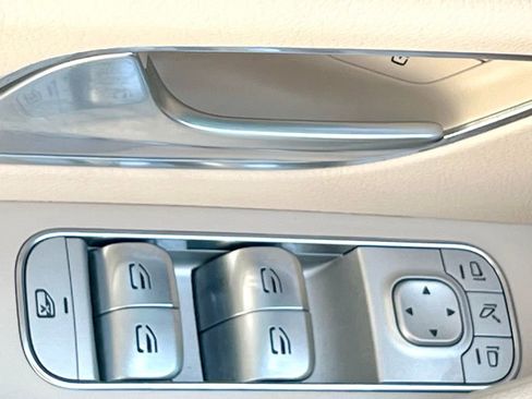 Certified 2022 Mercedes-Benz GLE 350 4MATIC image 31