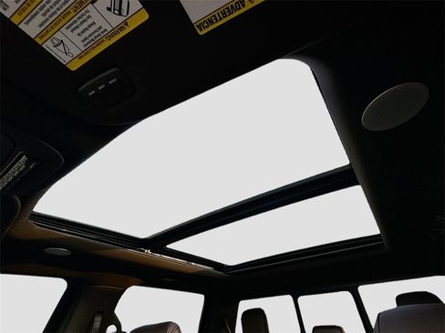 Used 2024 Ford F350 King Ranch w/ FX4 Off-Road Package image 23