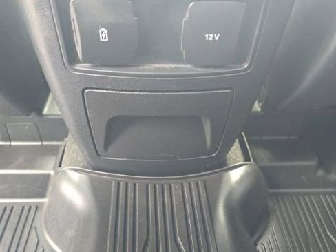 Certified 2023 Ford Explorer XLT w/ Equipment Group 202A AWD/4WD image 15