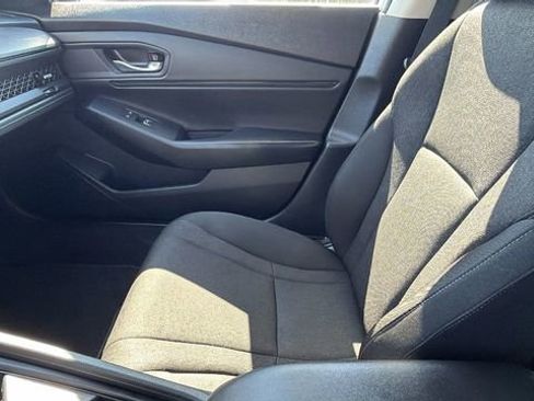 Used 2025 Honda Accord SE image 23