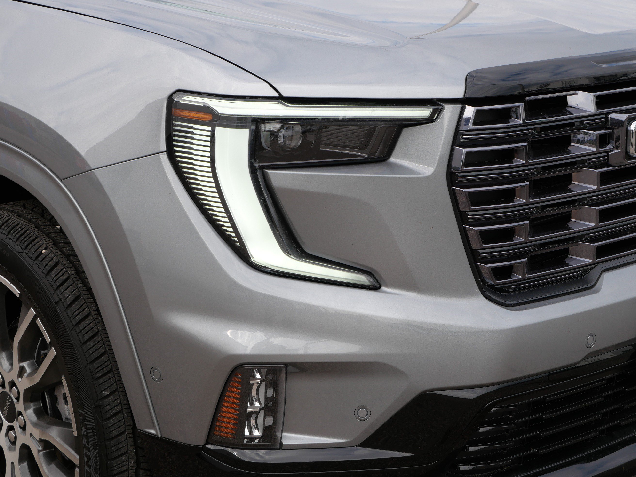 Used 2026 GMC Acadia Denali Ultimate AWD/4WD image 16