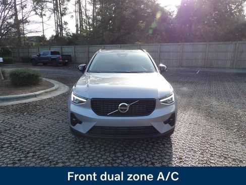 New 2026 Volvo XC40 B4 Plus image 2