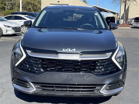 Used 2023 Kia Sportage EX image 2