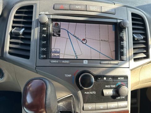 Used 2009 Toyota Venza AWD image 20