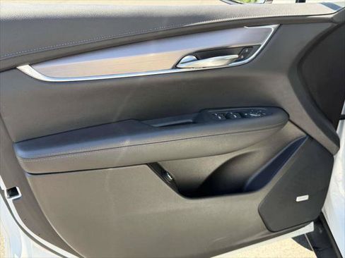 Used 2022 Cadillac XT5 Luxury AWD/4WD image 18