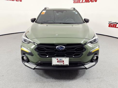 Certified 2025 Subaru Crosstrek 2.5i Sport w/ Crosstrek Mirror Package image 3