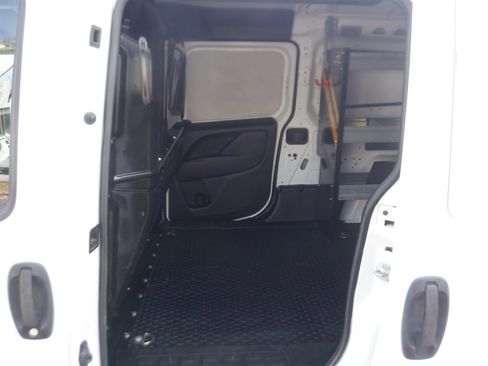 Used 2021 RAM ProMaster City Tradesman FWD image 12