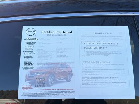 Certified 2025 Nissan Kicks SR image 12