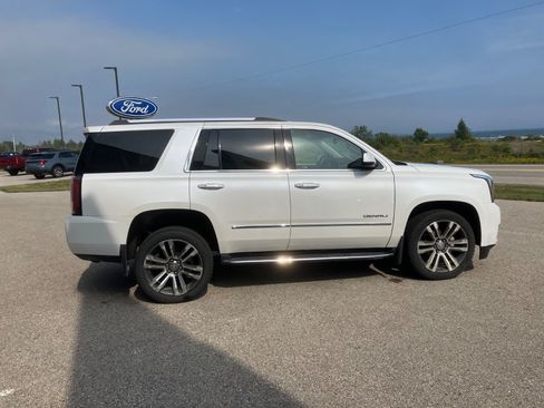 Used 2016 GMC Yukon Denali AWD/4WD image 6