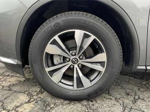 Used 2023 Nissan Murano SV image 29