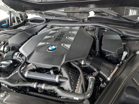 Certified 2024 BMW 760i xDrive image 24
