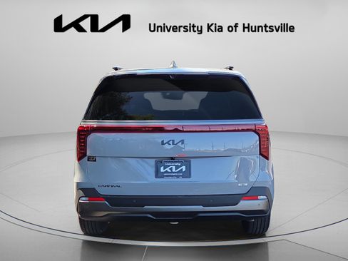 New 2026 Kia Carnival SX Prestige FWD image 5