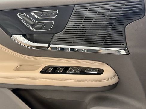 Used 2022 Lincoln Corsair FWD w/ Premium Package image 20
