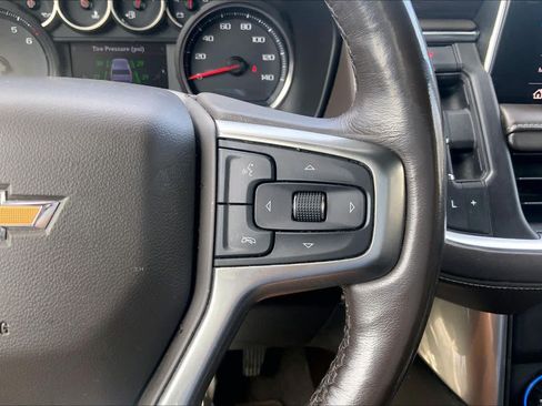 Used 2021 Chevrolet Tahoe LT w/ LT Signature Package RWD image 25