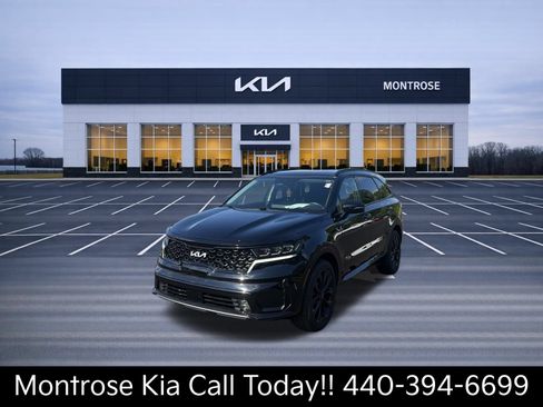 Certified 2023 Kia Sorento SX FWD image 1