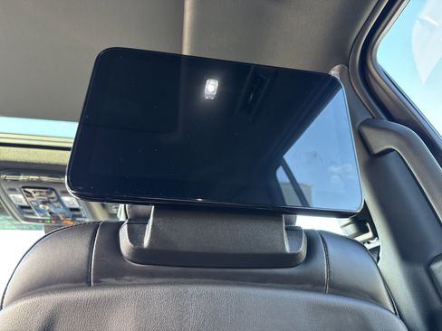 Used 2026 GMC Yukon Denali Ultimate w/ LPO, Floor Liner Package image 29