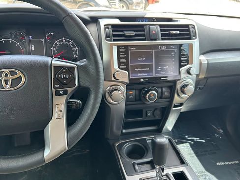 Used 2022 Toyota 4Runner SR5 RWD image 18