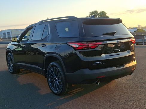 Used 2023 Chevrolet Traverse RS w/ LPO, Floor Liner Package AWD/4WD image 4