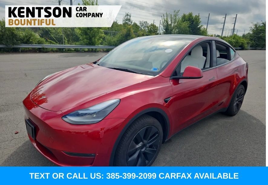 Used 2025 Tesla Model Y Long Range AWD/4WD image 1