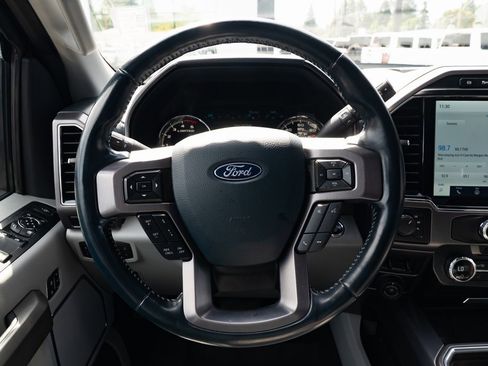 Used 2022 Ford F350 Limited image 11