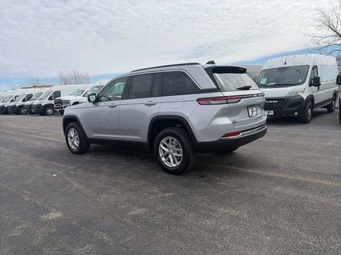 New 2026 Jeep Grand Cherokee Laredo X AWD/4WD image 3