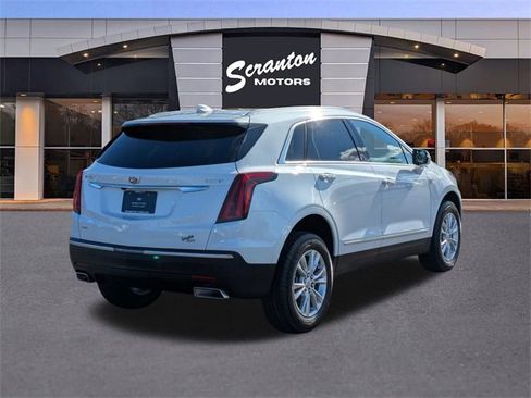 New 2025 Cadillac XT5 Luxury image 5