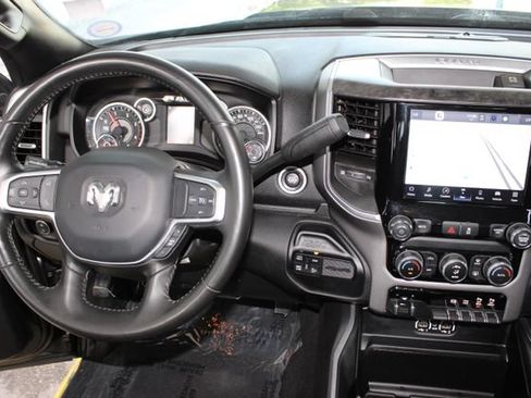 Used 2024 RAM 2500 Big Horn w/ Night Edition AWD/4WD image 29