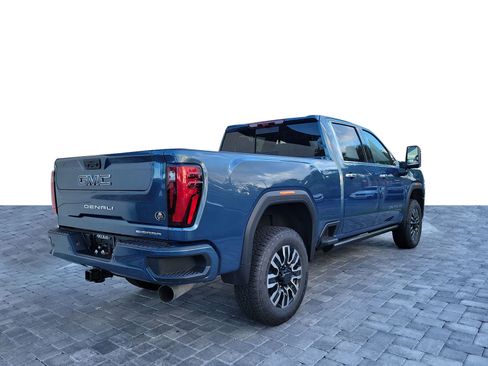 New 2026 GMC Sierra 2500 Denali Ultimate w/ Max Trailering Package image 6