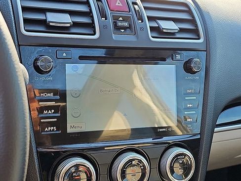 Used 2017 Subaru Forester 2.5i Limited image 17