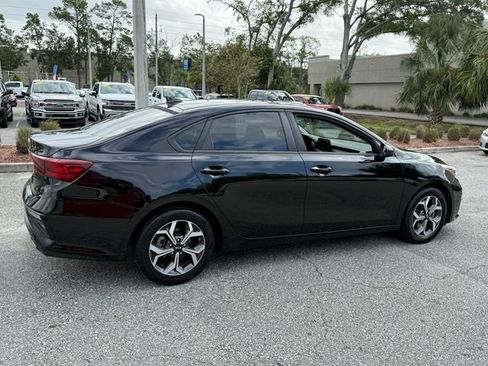 Used 2019 Kia Forte LXS image 14