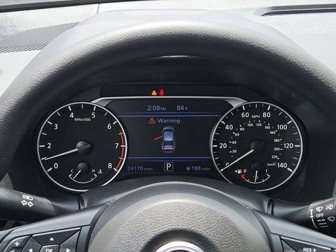 Used 2025 Nissan Altima 2.5 SV FWD image 26