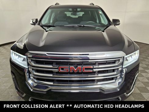 Used 2023 GMC Acadia SLE w/ Driver Convenience Package image 8