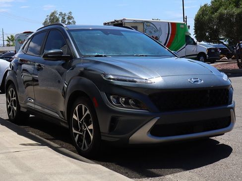 Used 2022 Hyundai Kona Limited FWD image 14