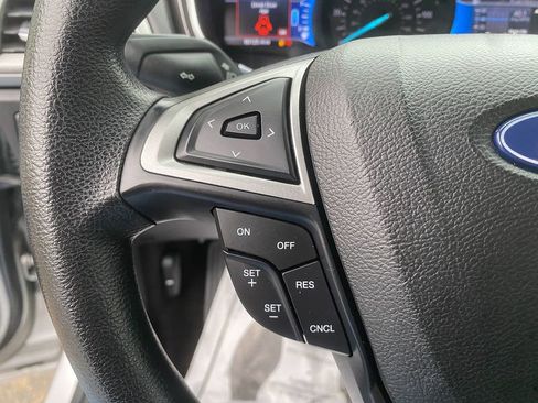 Used 2018 Ford Fusion S image 16