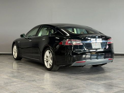 Used 2013 Tesla Model S RWD image 7