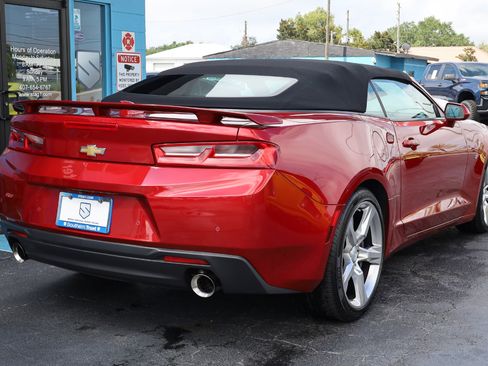 Used 2017 Chevrolet Camaro SS image 7