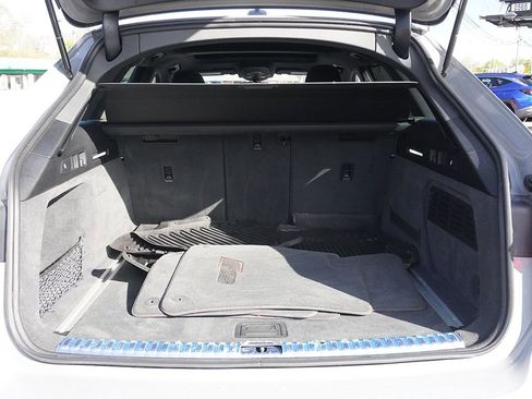 Used 2023 Audi RS 6 AWD/4WD image 22