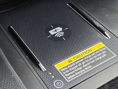 Used 2025 Honda Passport Black Edition image 15