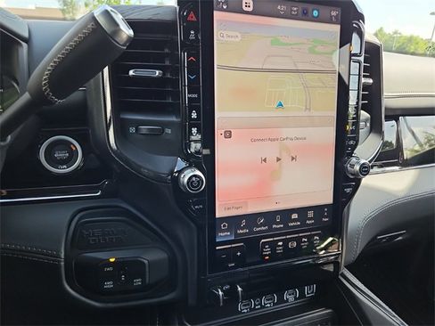 New 2025 RAM 2500 Limited image 12