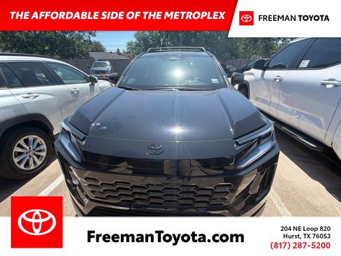 Used 2026 Toyota RAV4 XSE w/ Panoramic Sun Roof Package AWD/4WD image 1