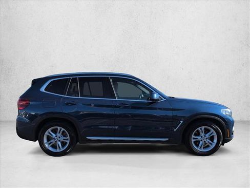 Used 2018 BMW X3 xDrive30i image 4