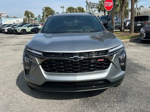 New 2026 Chevrolet Trax RS w/ Driver Confidence Package FWD image 3