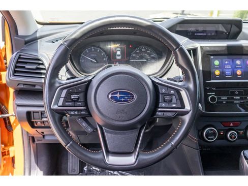 Used 2020 Subaru Crosstrek 2.0i Premium w/ Moonroof Package 1 AWD/4WD image 21