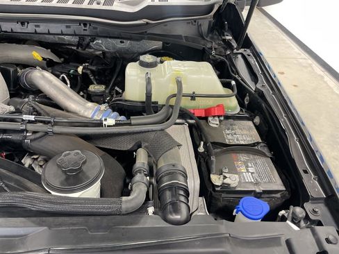Used 2024 Ford F250 Lariat w/ Sport Appearance Package AWD/4WD image 35