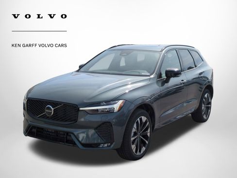 New 2026 Volvo XC60 B5 Plus w/ Climate Package image 8