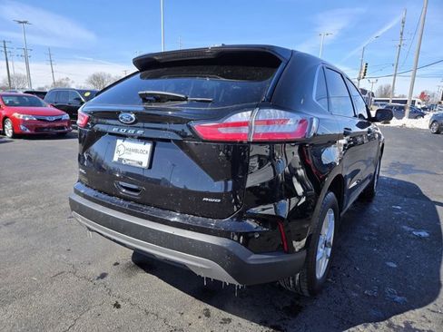 Certified 2024 Ford Edge SEL w/ Convenience Package image 4