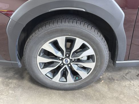 Certified 2025 Subaru Outback Limited AWD/4WD image 15