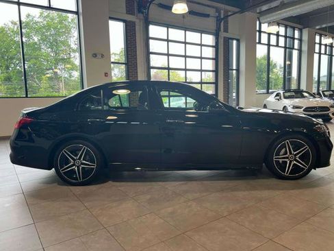 Used 2025 Mercedes-Benz C 300 4MATIC Sedan image 5